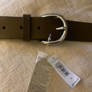 Gap leather belt NWT